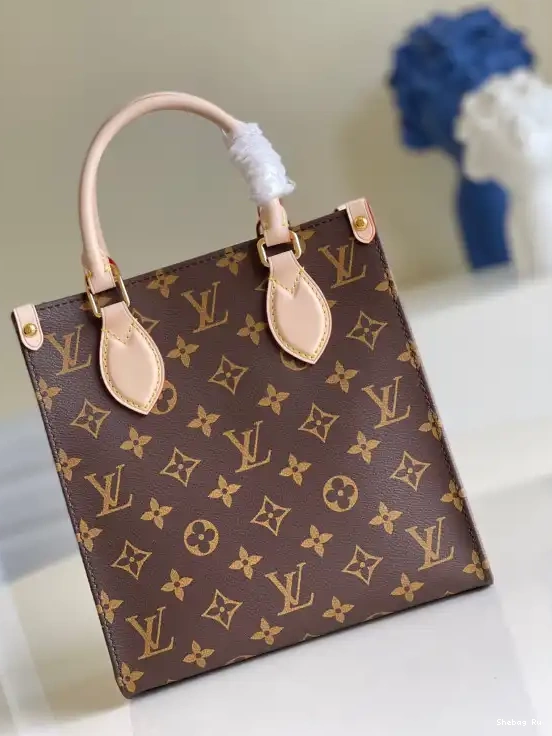 PLAT LOUIS PETIT SAC VUITTON 0613